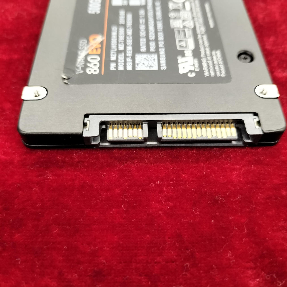 SAMSUNG SSD MZ-76E500