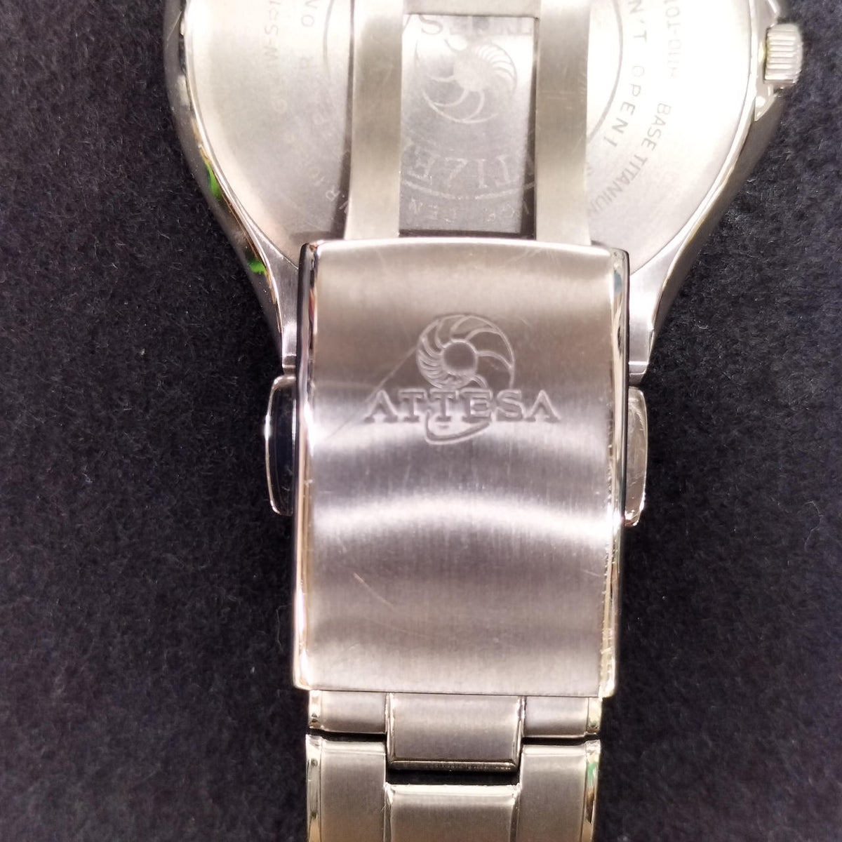 CITIZEN Solar Radio-Controlled Wristwatch DWU02