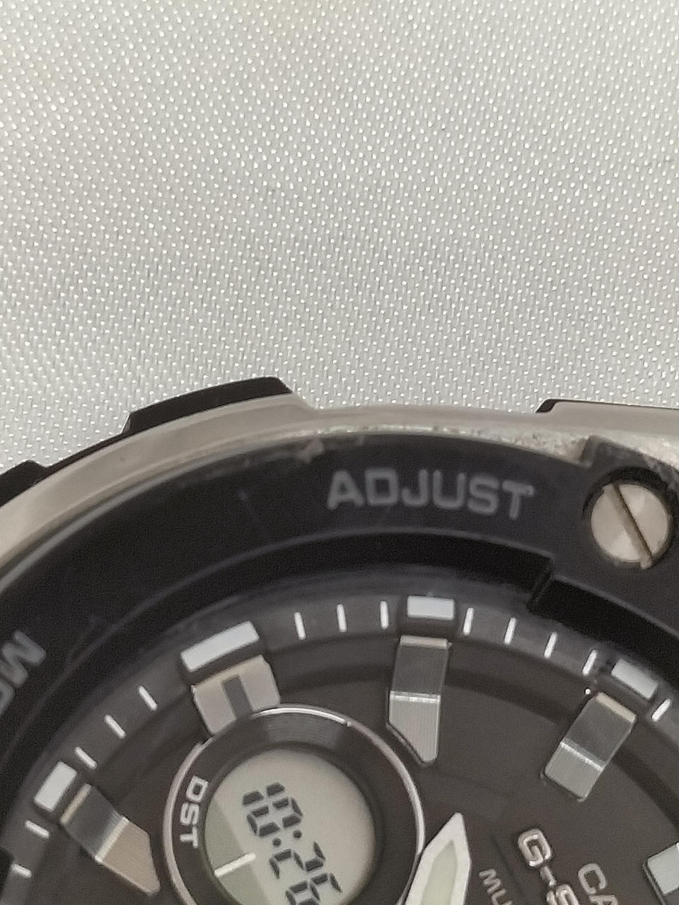 CASIO G-SHOCK GST-W300