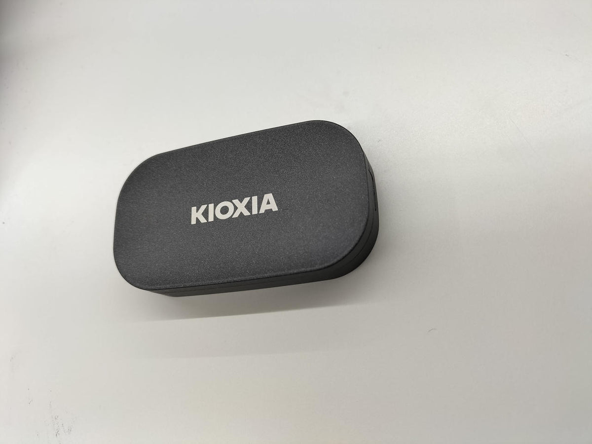KIOXIA 4K Video Instantly Upgraded EXCERIA PLUS G2 SSD-PKP2.0U3G2-B - Banzai Thrifting | BanzaiHobby