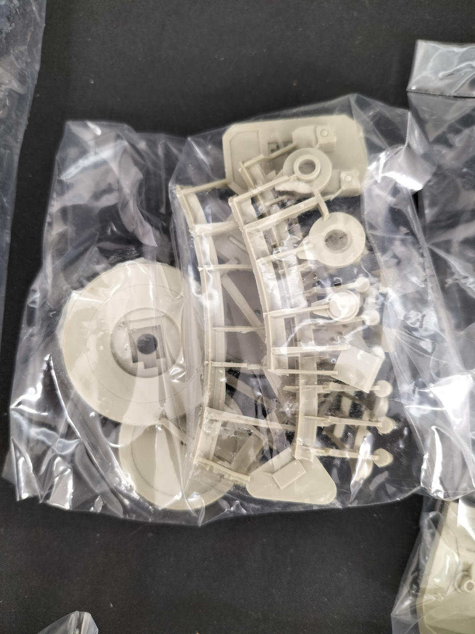 Wave Corporation The Brilliant Heretic: Armored Trooper VOTOMS - Banzai Thrifting | BanzaiHobby