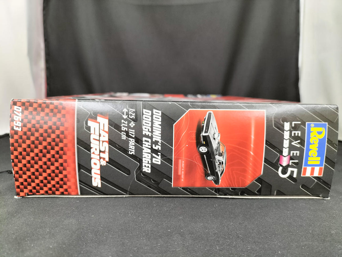 REVELL 1/25 1970 Dodge Charger "Dominic" Fast & Furious - Banzai Thrifting | BanzaiHobby