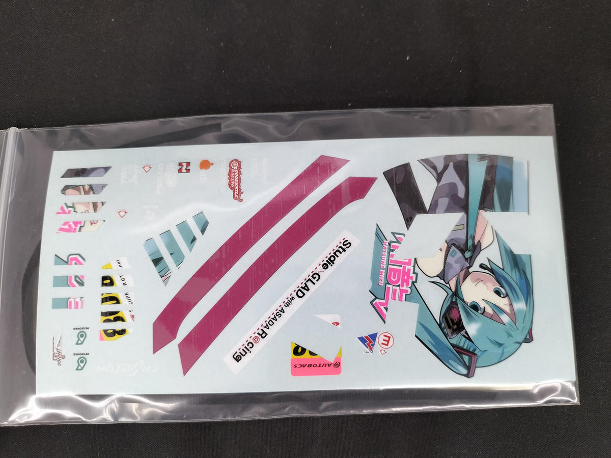KITBOX×PZY MODEL Hat Sune Miku BMW Z4 1/24 Hatsune Miku Edition - Banzai Thrifting | BanzaiHobby