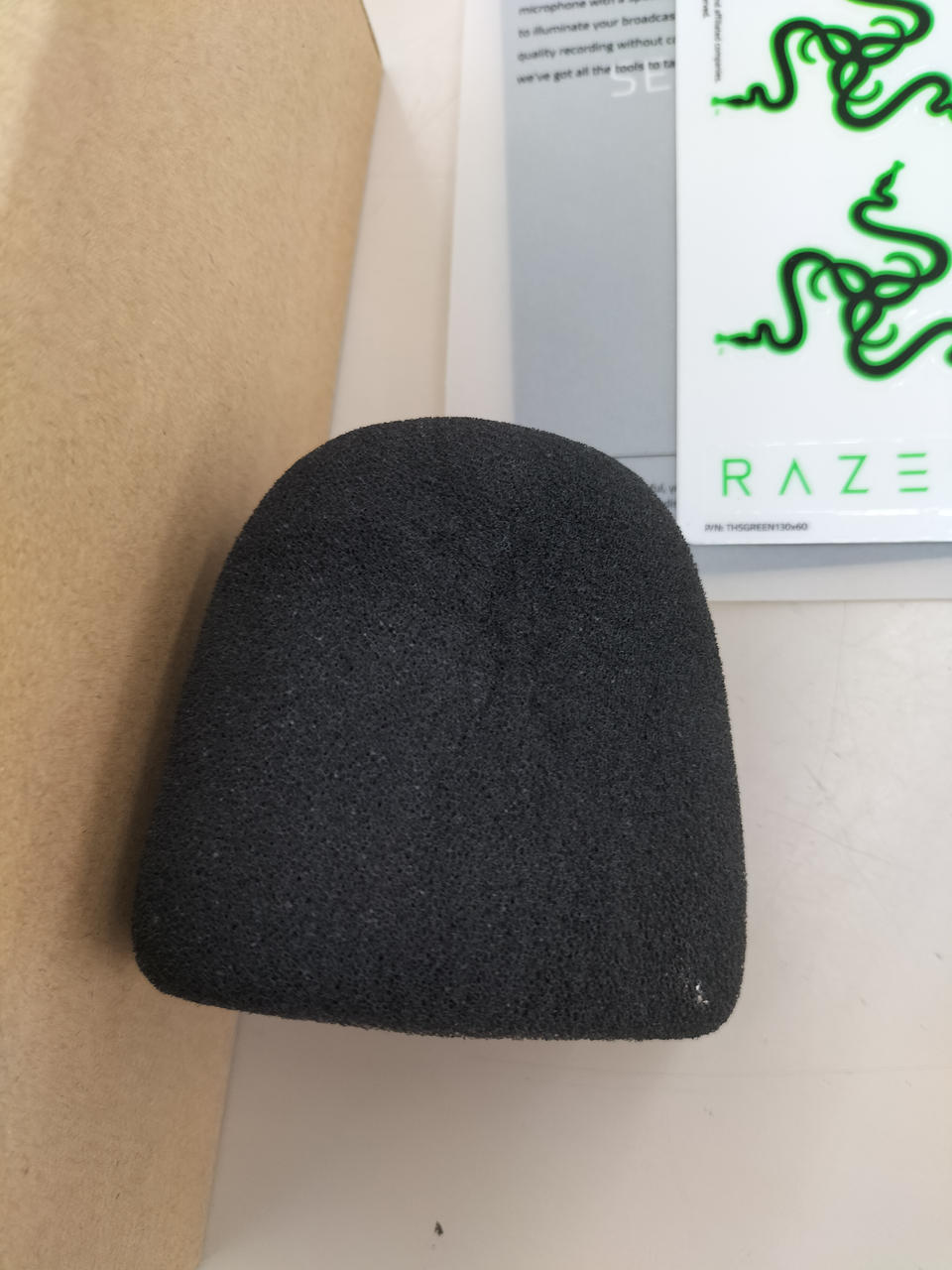 RAZER Condenser Microphone RZ19-04050100-R3M1 - Banzai Thrifting | BanzaiHobby
