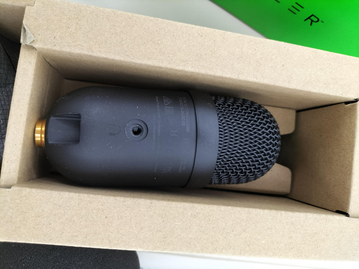 RAZER Condenser Microphone RZ19-04050100-R3M1 - Banzai Thrifting | BanzaiHobby