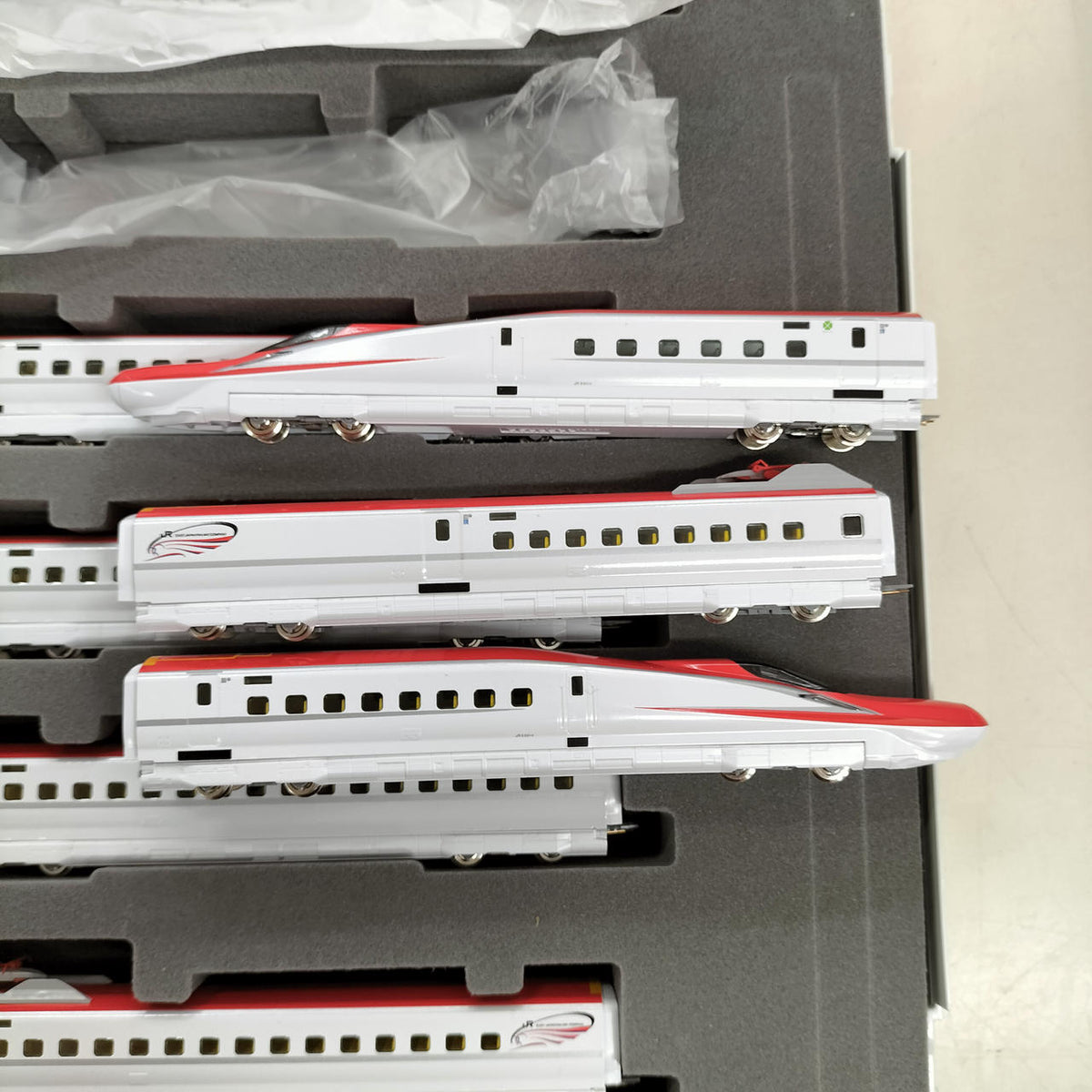 TOMIX N Gauge Train Shinkansen JRE Series 6 Akita Shinkansen (Super Komachi) Basic Expansion Set - Banzai Thrifting | BanzaiHobby
