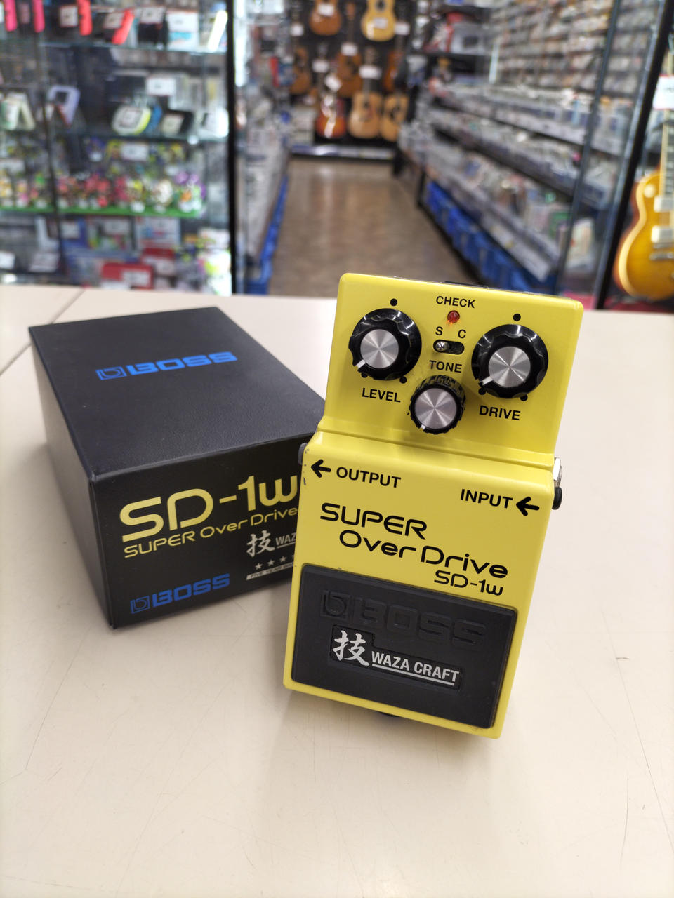 BOSS Effects pedal SD-1W - Banzai Thrifting | BanzaiHobby
