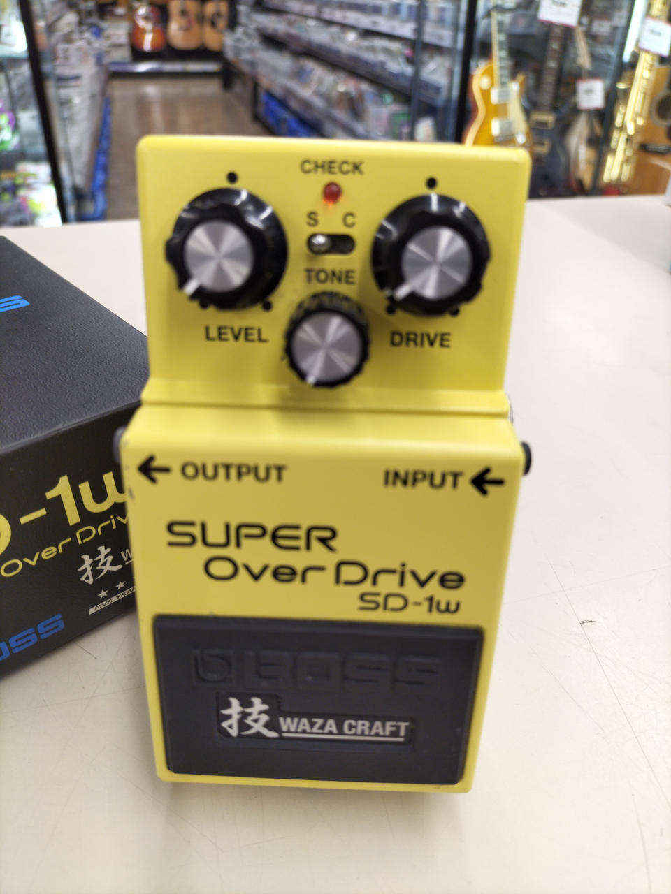 BOSS Effects pedal SD-1W - Banzai Thrifting | BanzaiHobby