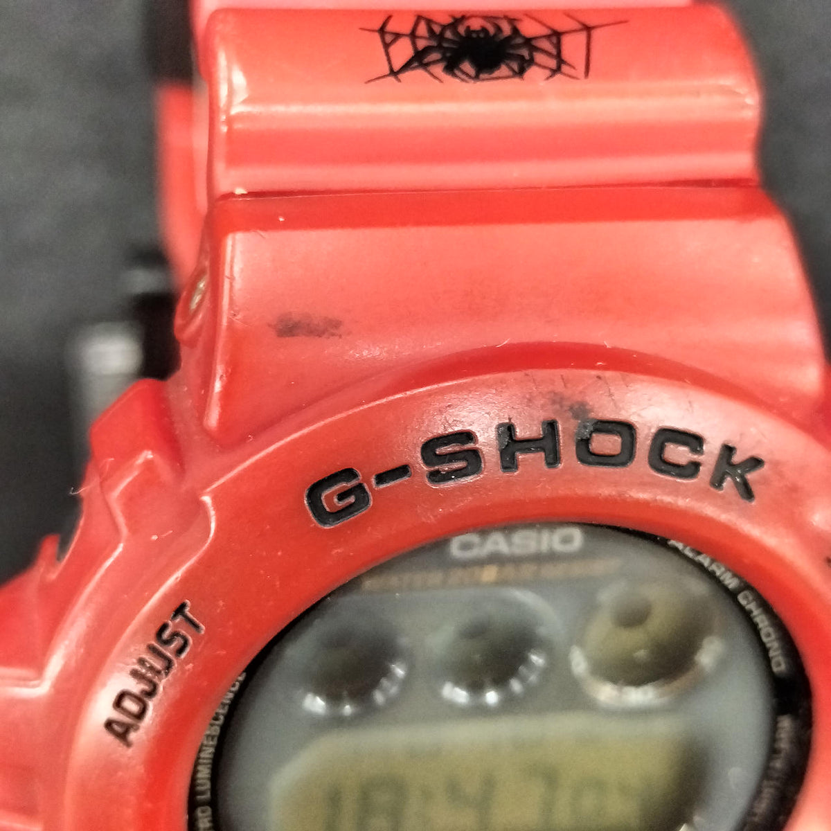 CASIO G-SHOCK DW-6900 - Banzai Thrifting | BanzaiHobby