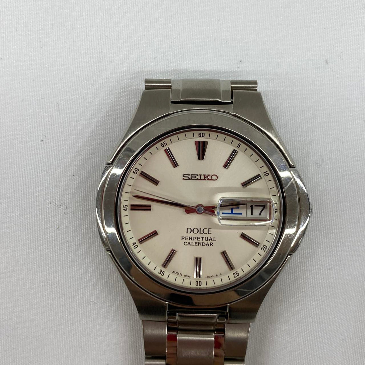 SEIKO Quartz Wristwatch 8F33-0030 - Banzai Thrifting | BanzaiHobby