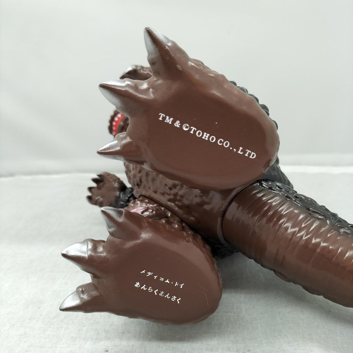 Safe Deposit Soft Vinyl Godzilla (Brown)