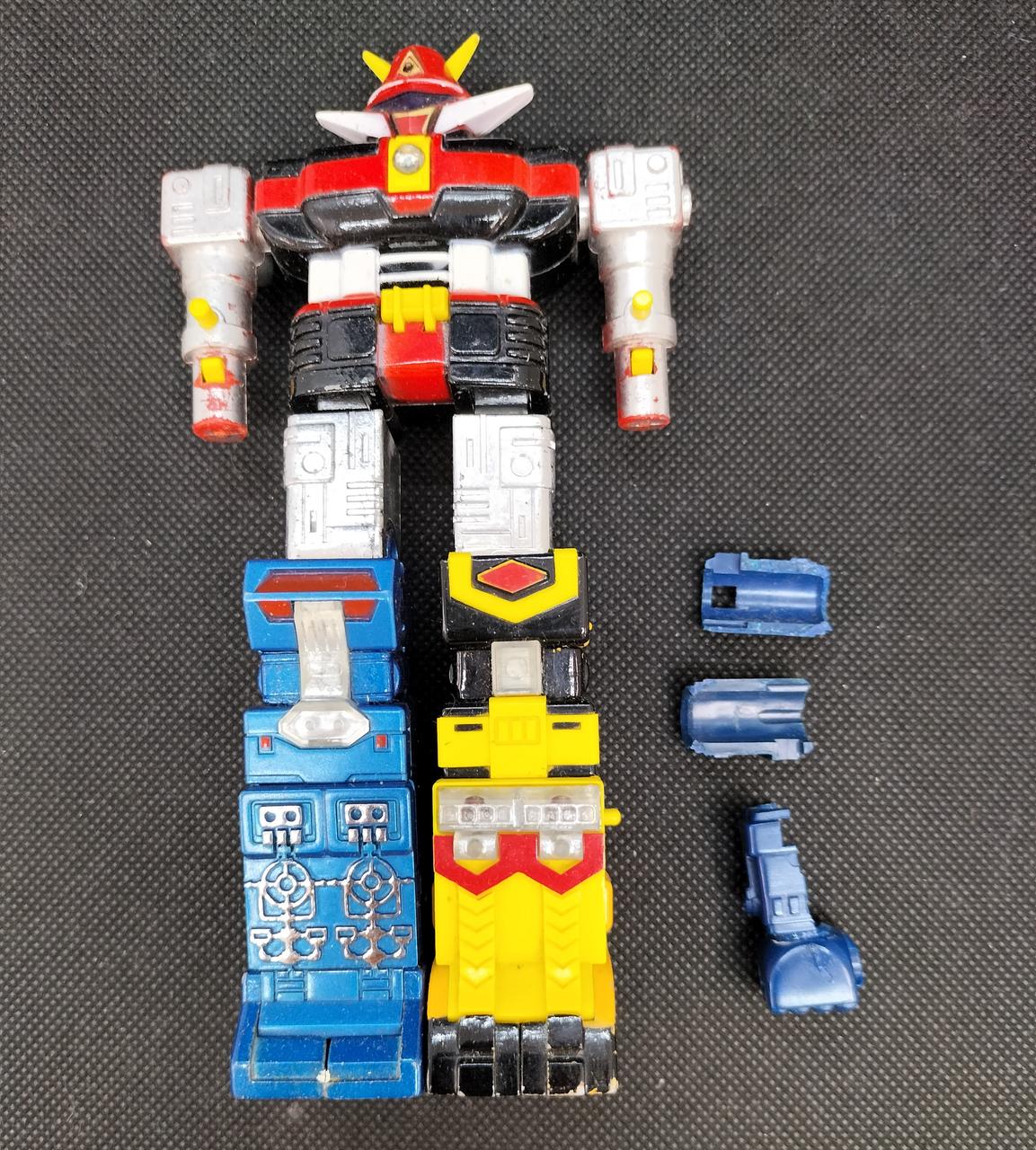 Poppy Chogokin Space Emperor God Sigma GB-17