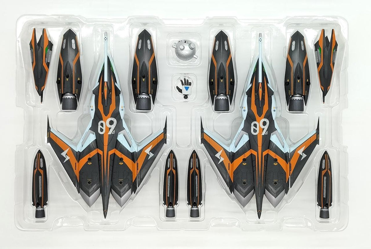 BANDAI Chogokin Macross Δ VF-31AX Kairos Plus (Hayate Immelmann Unit) Compatible