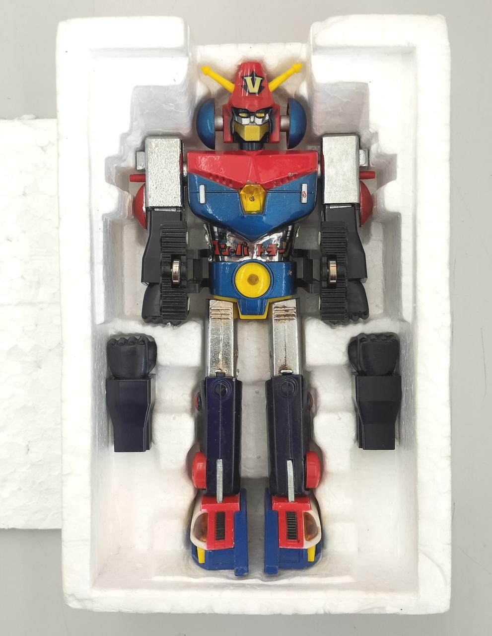Poppy Chogokin Combattler V "Combattler V"