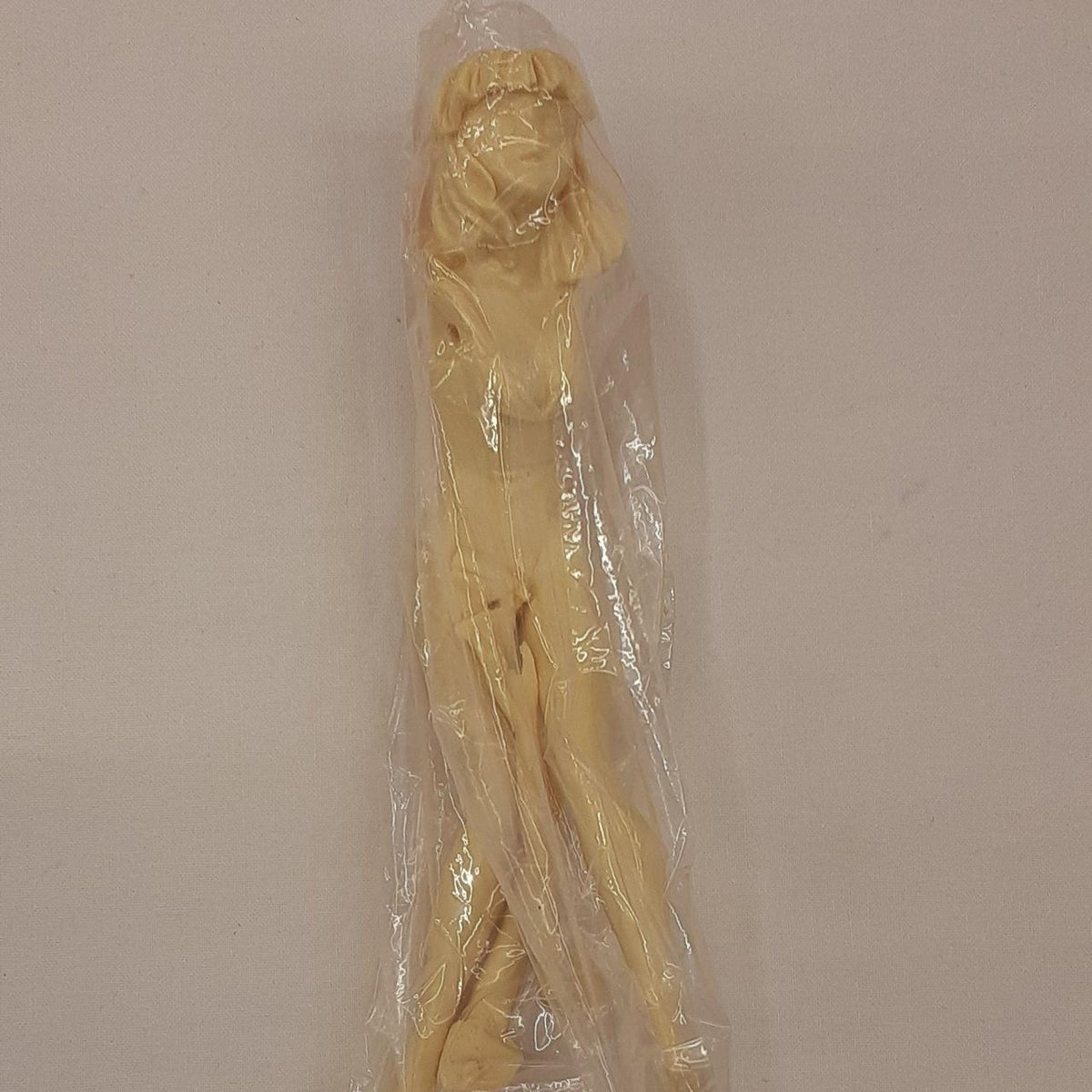 B-CLUB Garage Kit Silent Möbius Amigumo Nami (Swimsuit) - Banzai Thrifting | BanzaiHobby