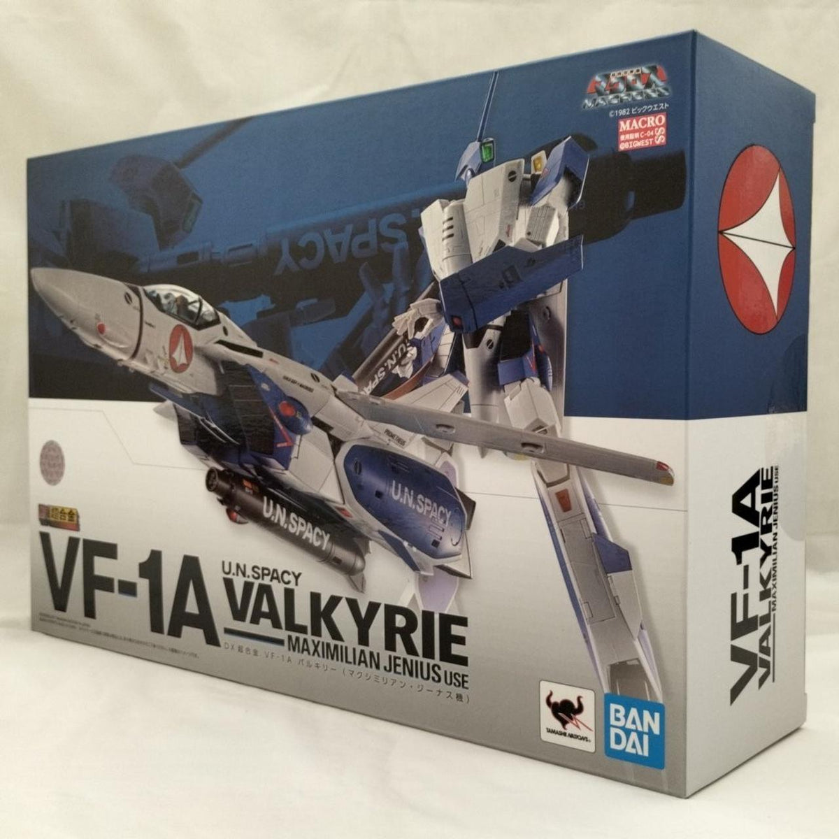 BANDAI DX Chogokin VF-1A Valkyrie (Maximilian Jenius's Unit) "Super Dimension Fortress Macross"