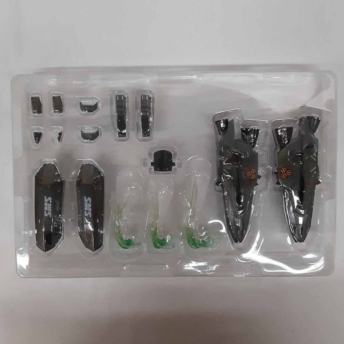 BANDAI DX Chogokin VF-19 Advance