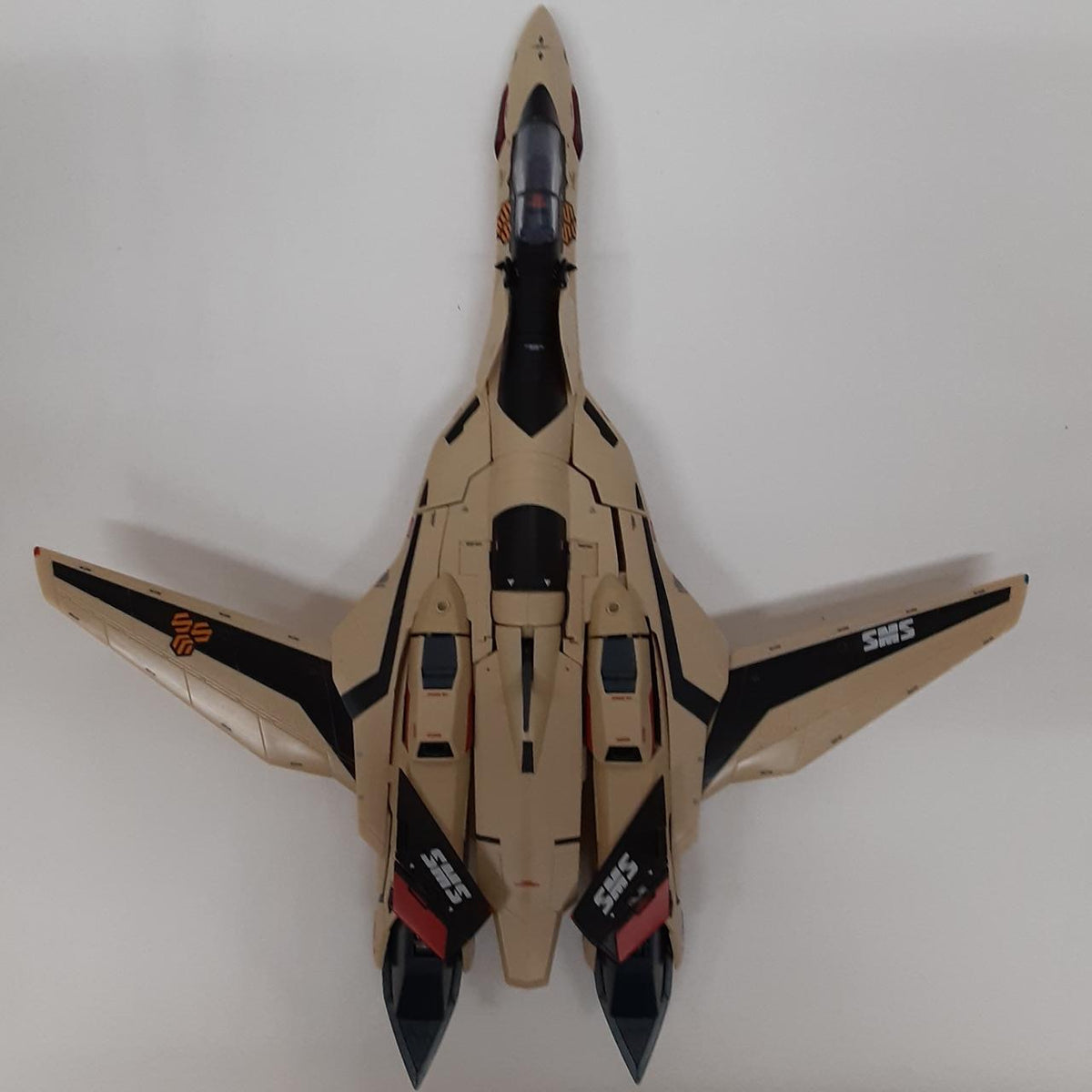 BANDAI DX Chogokin VF-19 Advance
