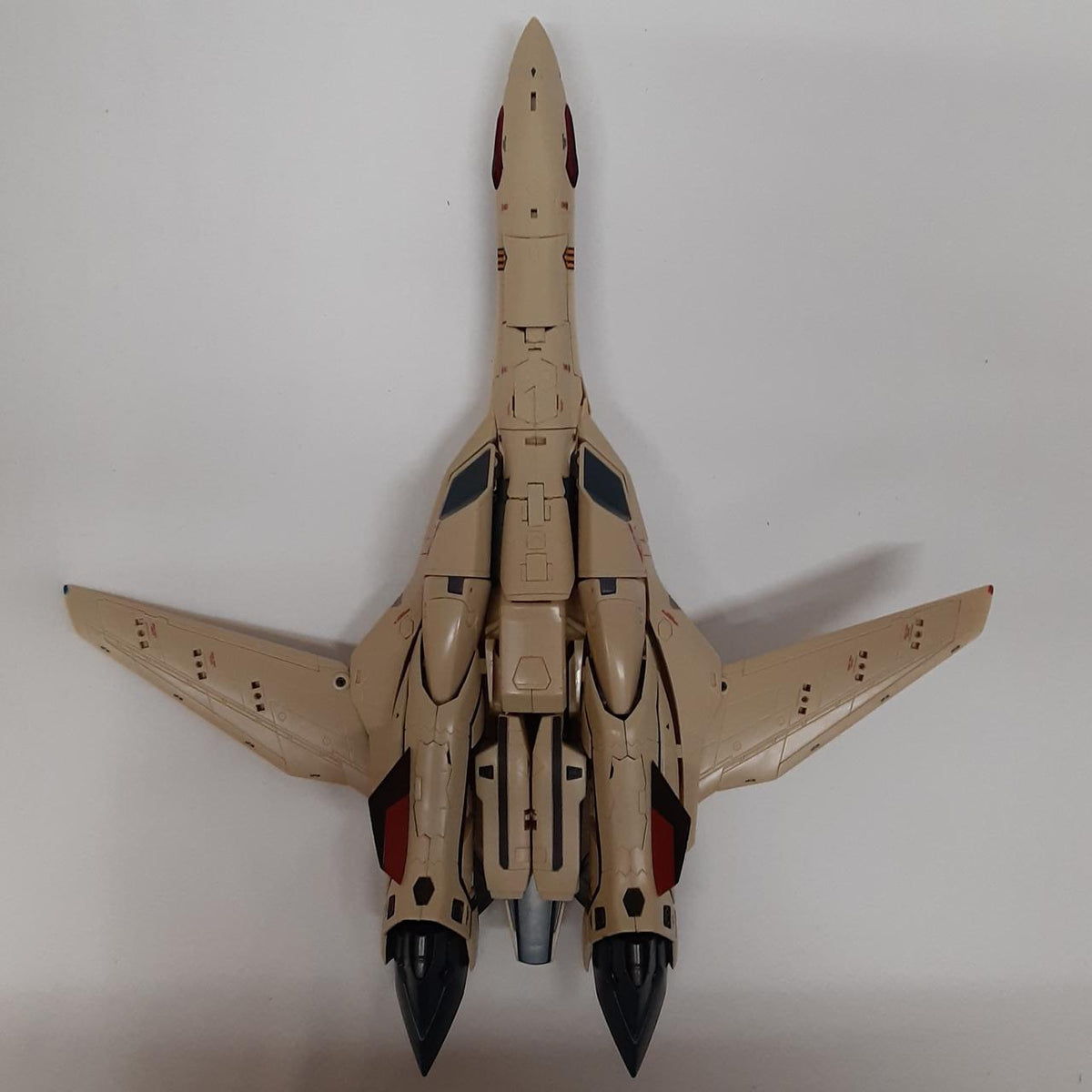 BANDAI DX Chogokin VF-19 Advance