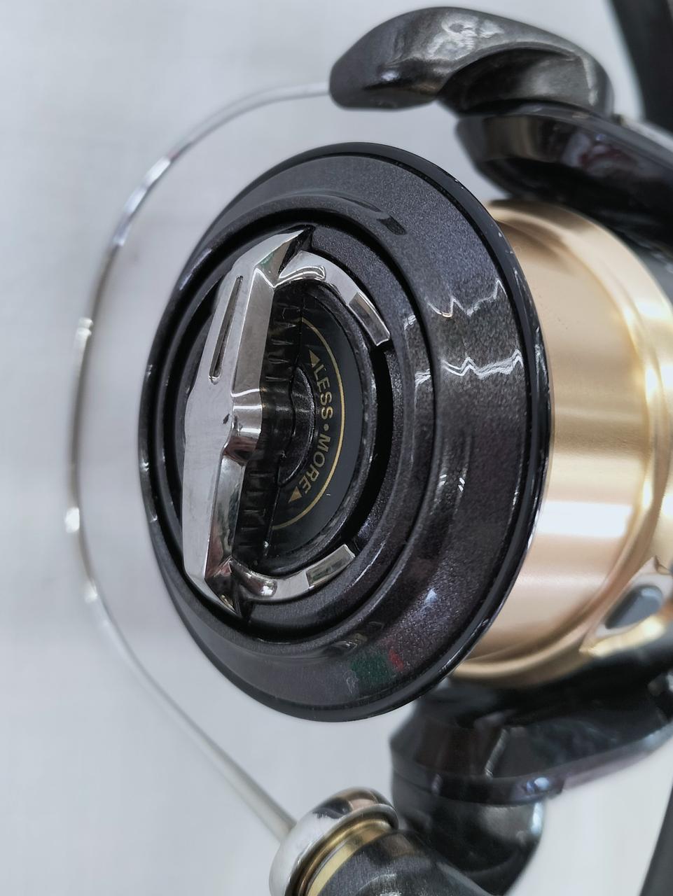 SHIMANO 13 Complex CI4+ 2500HGS F4 03104 - Banzai Thrifting | BanzaiHobby