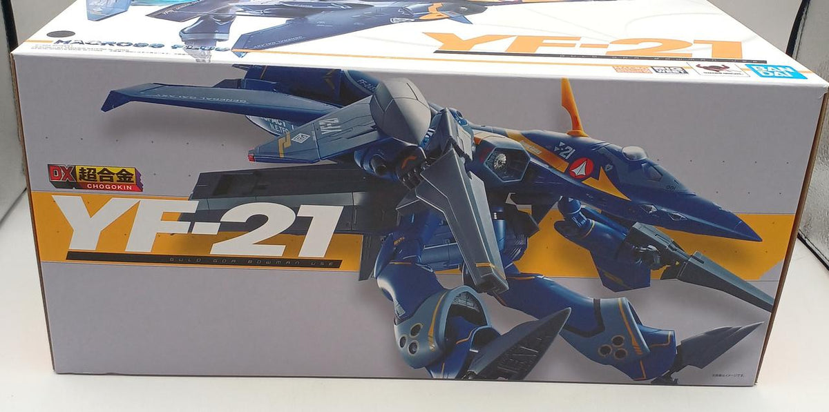 BANDAI DX Chogokin Macross Plus YF-21 (Guld Gore Bowman Unit)