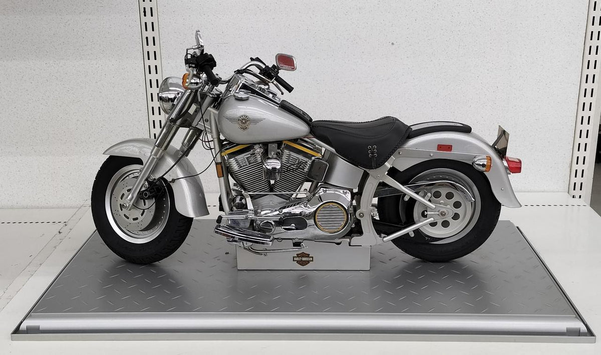 DEAGOSTINI Harley-Davidson 1/4 Scale FATBOY 1990 - Banzai Thrifting | BanzaiHobby