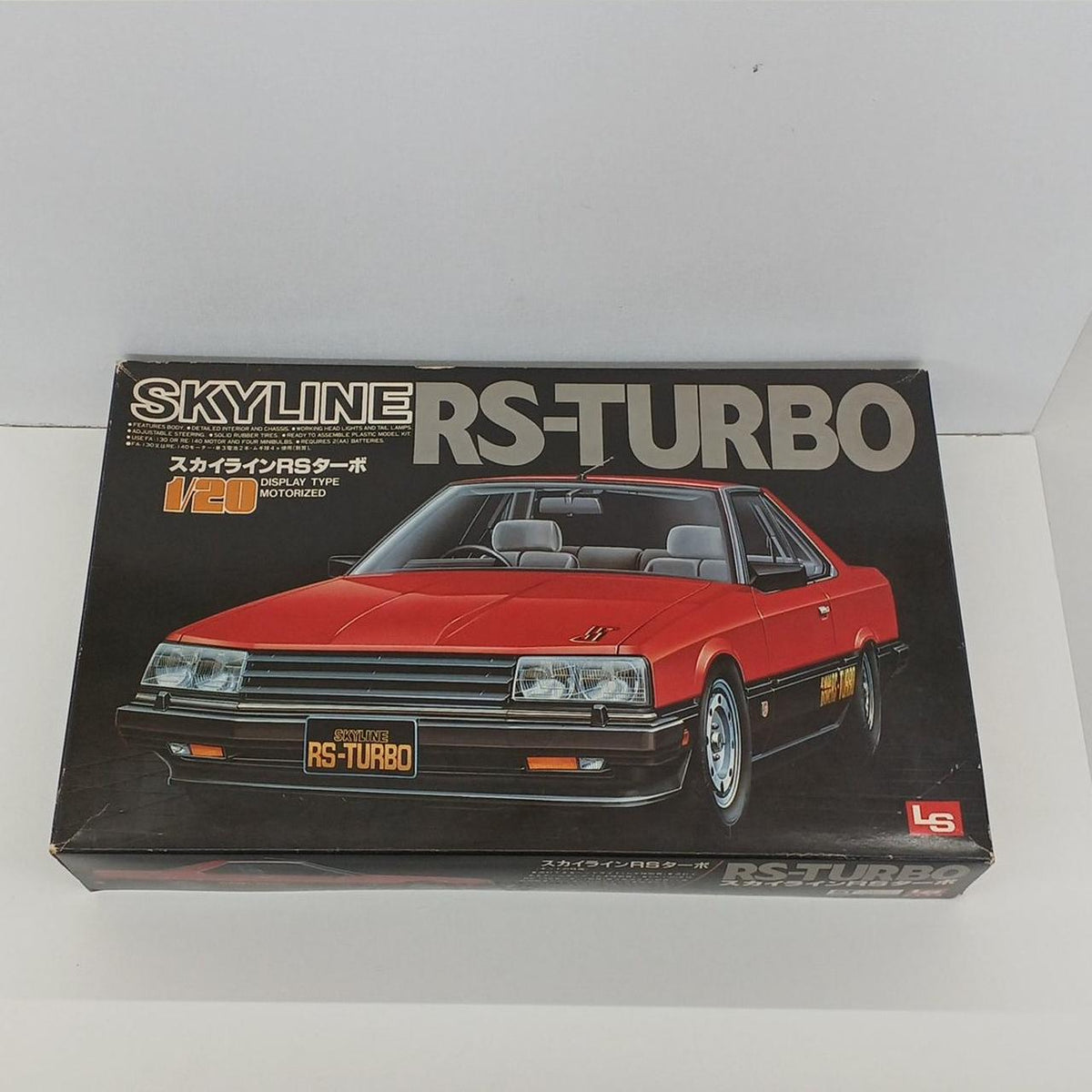 LS 1/20 Skyline RS Turbo - Banzai Thrifting | BanzaiHobby