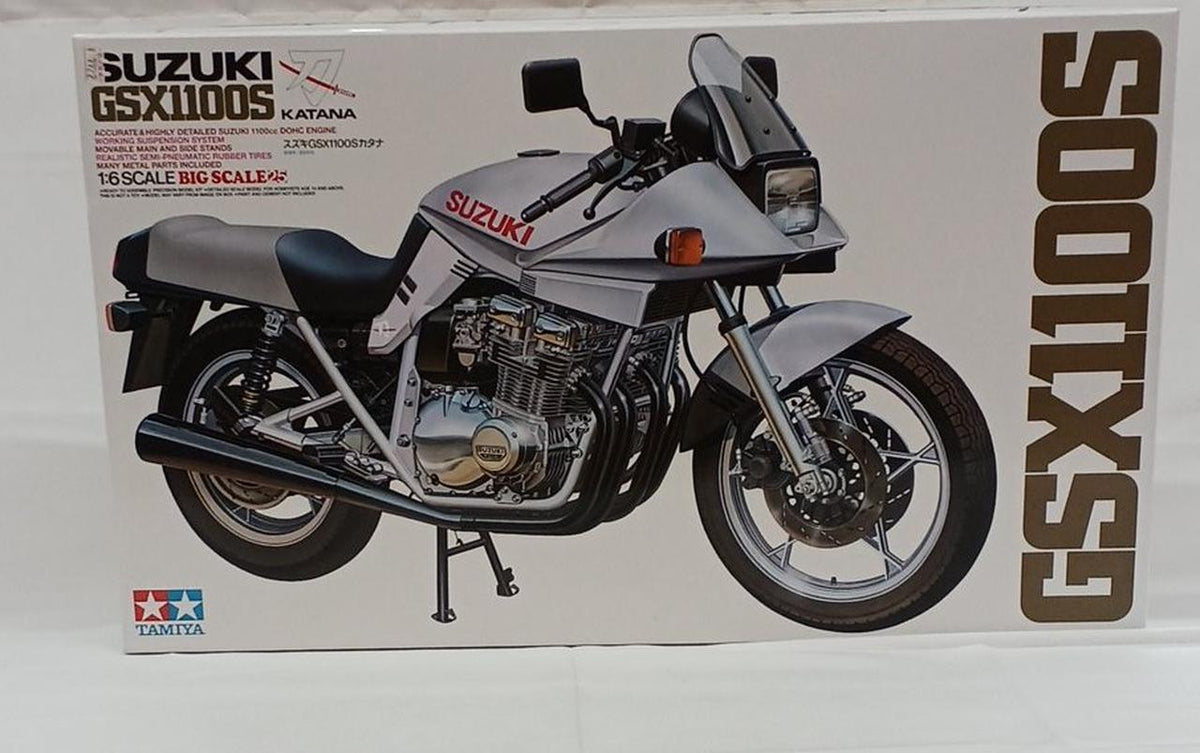 TAMIYA 1/6 Scale Motorcycle Plastic Model SUZUKI GSX1100S Katana