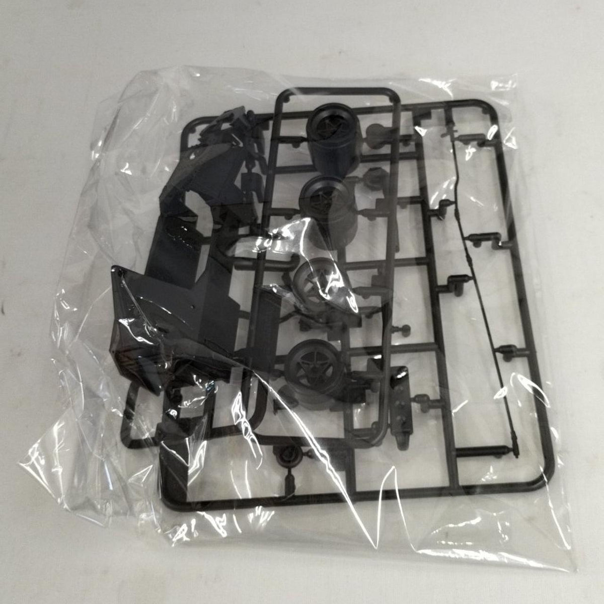 AOSHIMA 1/20 Brabham BT52 - Banzai Thrifting | BanzaiHobby