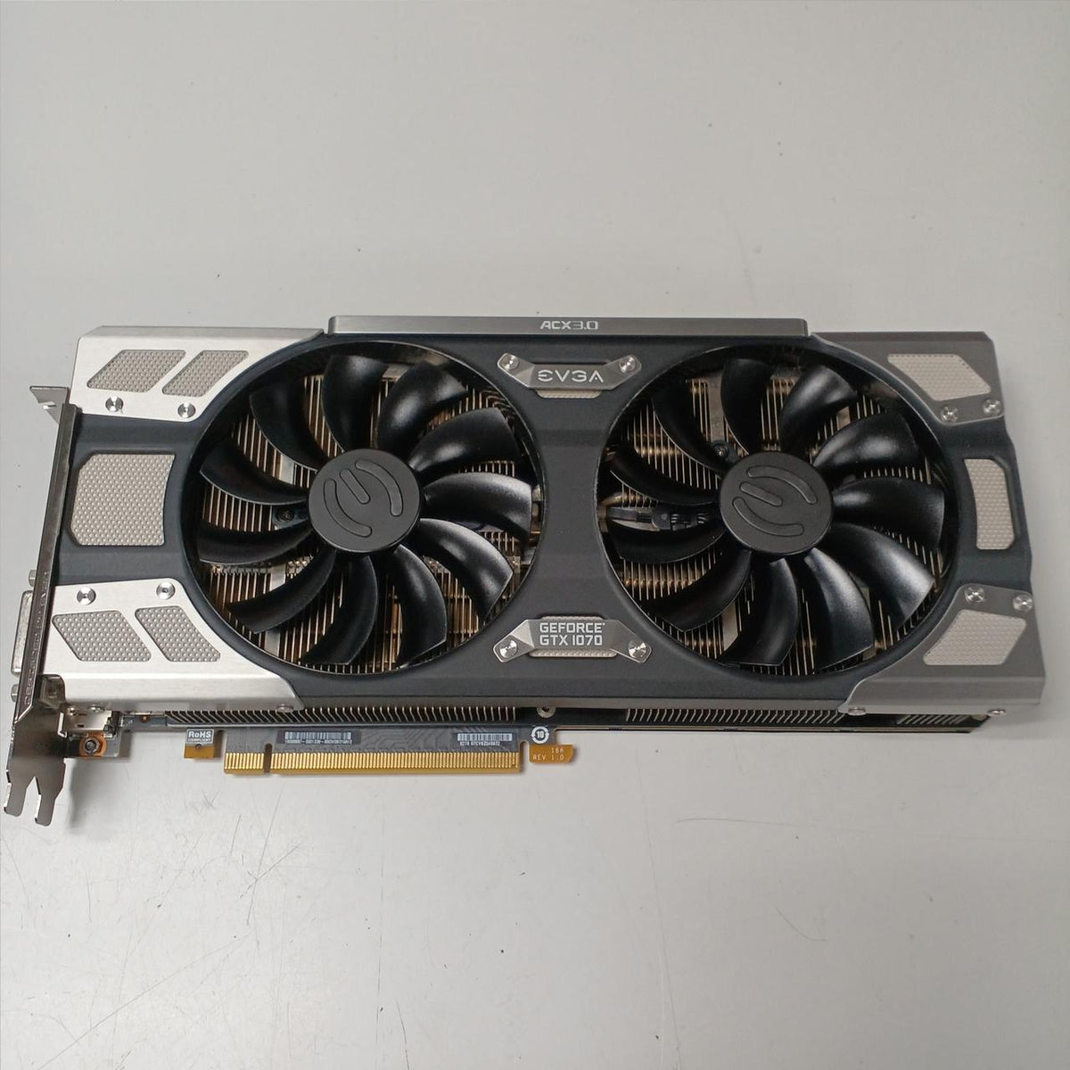 EVGA Graphics Board GTX1070