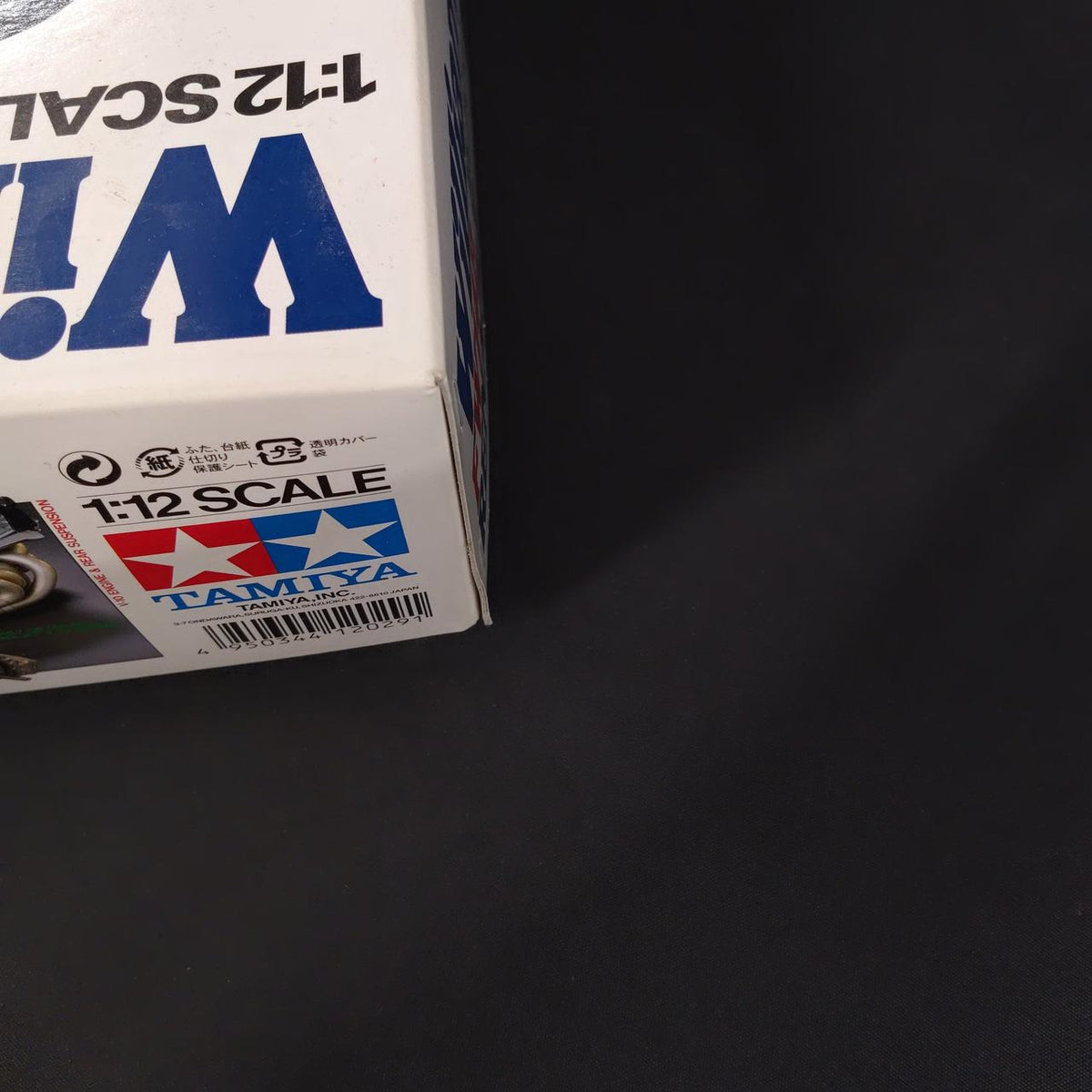 Tamiya 1/12 scale plastic model Williams FW-07 - Banzai Thrifting | BanzaiHobby