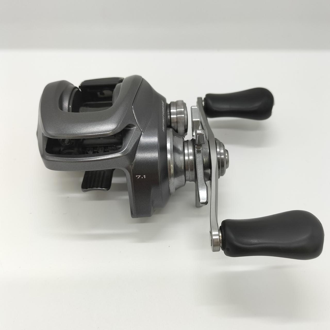 bantam baitcast reel Shimano BANTAM151A A Baitcasting the new Bantam baitcaster has been equipped with Shimanos Infinity Drive technology to provide unsurpassed reeling force Shimano Bantam Baitcast Reel |