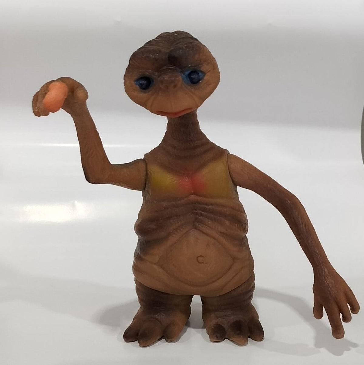 - ET Sofubi