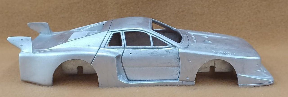 RACING43 1/43 Metal Kit BETA MONTECARLO TURBO MARTINI - Banzai Thrifting | BanzaiHobby