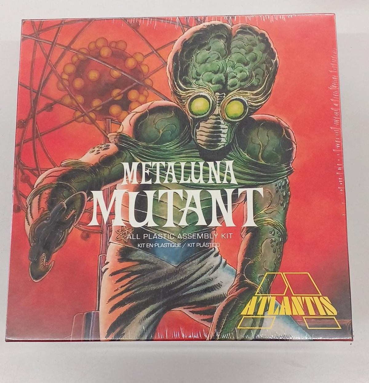 ATLANTIS METALUNA MUTANT - Banzai Thrifting | BanzaiHobby