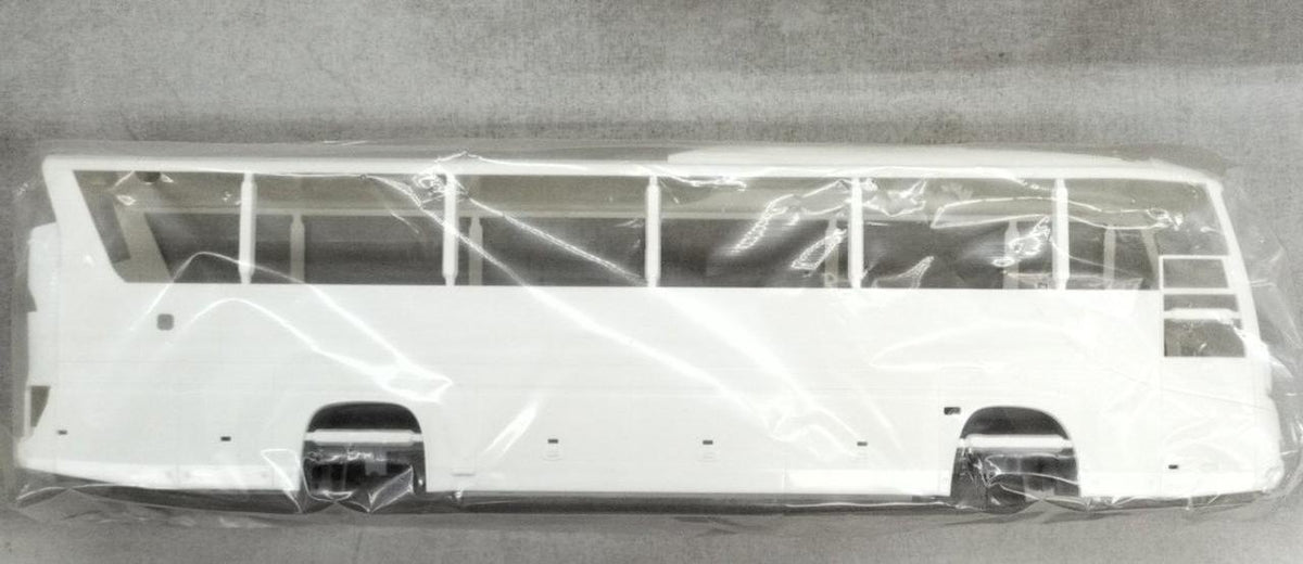 Fujimi Plastic Model Isuzu Gala - Banzai Thrifting | BanzaiHobby