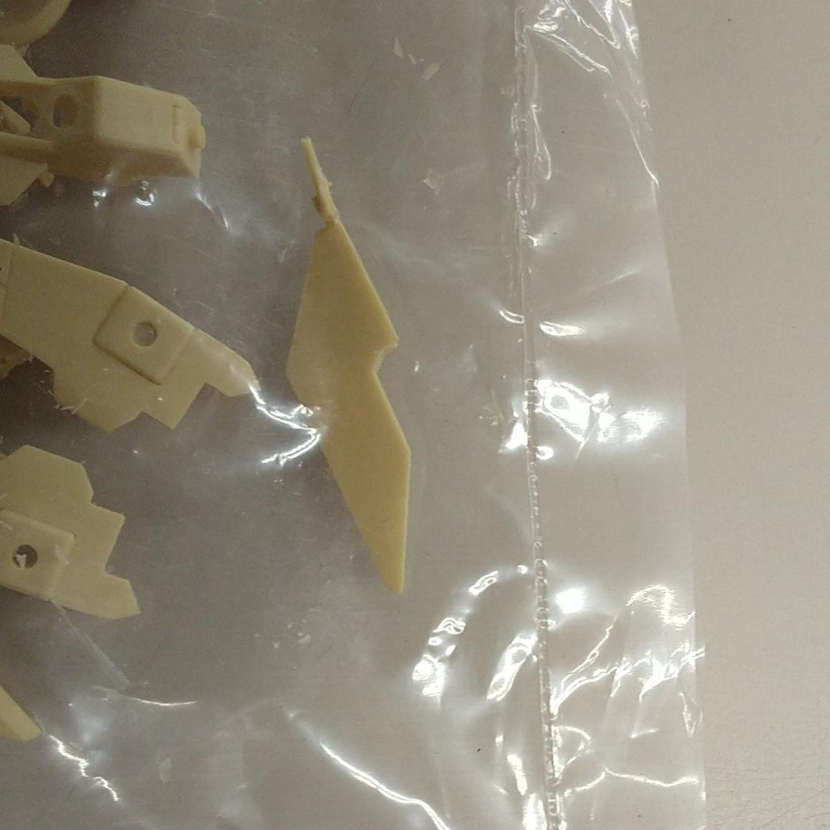Ndoparaya Plastic Model 1/144 Barzam II Garage Kit - Banzai Thrifting | BanzaiHobby