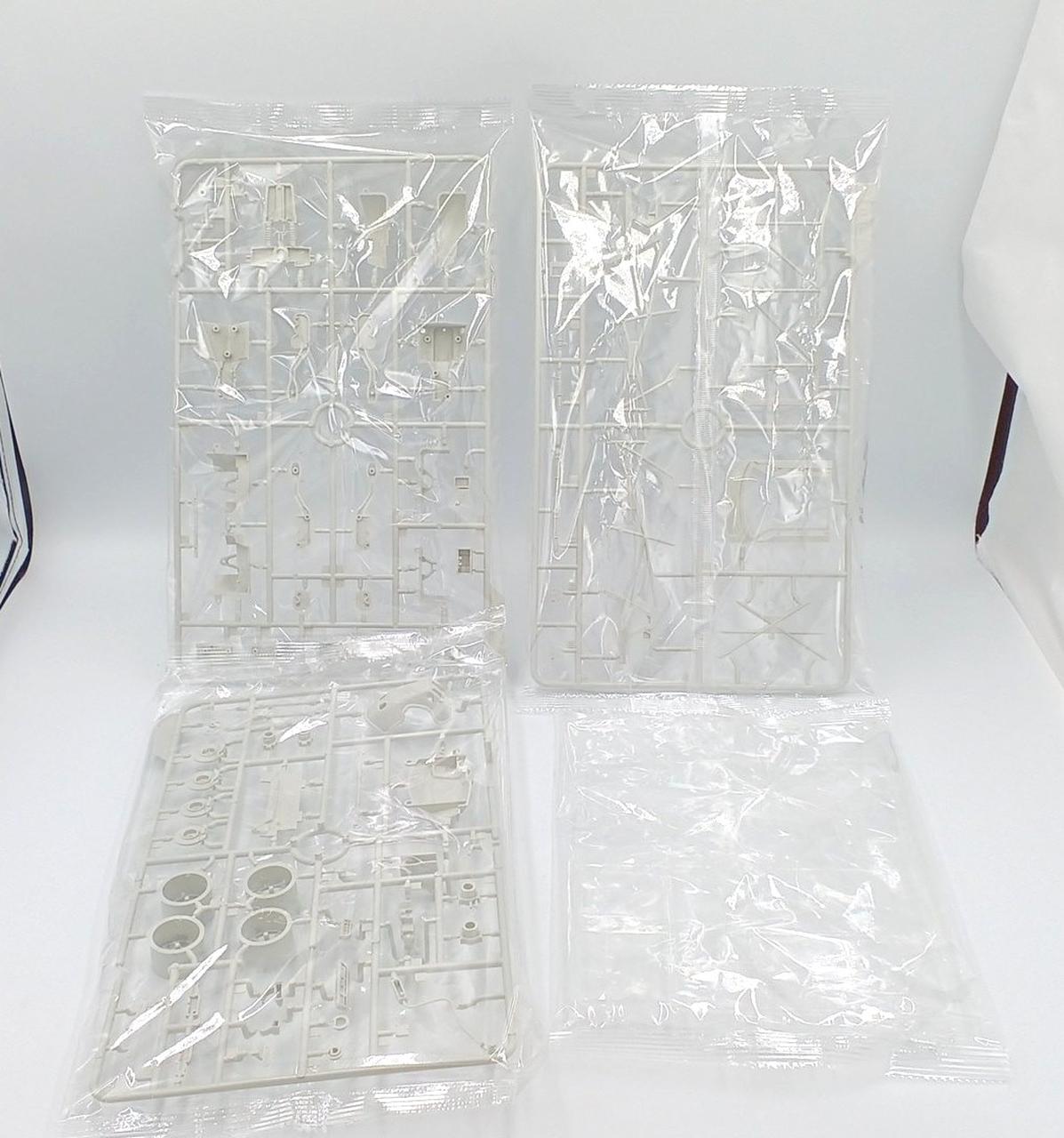 MENG MODEL 1/24 CAR SERIES MCS-08 AUDI R8 LMS GT3 EVA R - Banzai Thrifting | BanzaiHobby