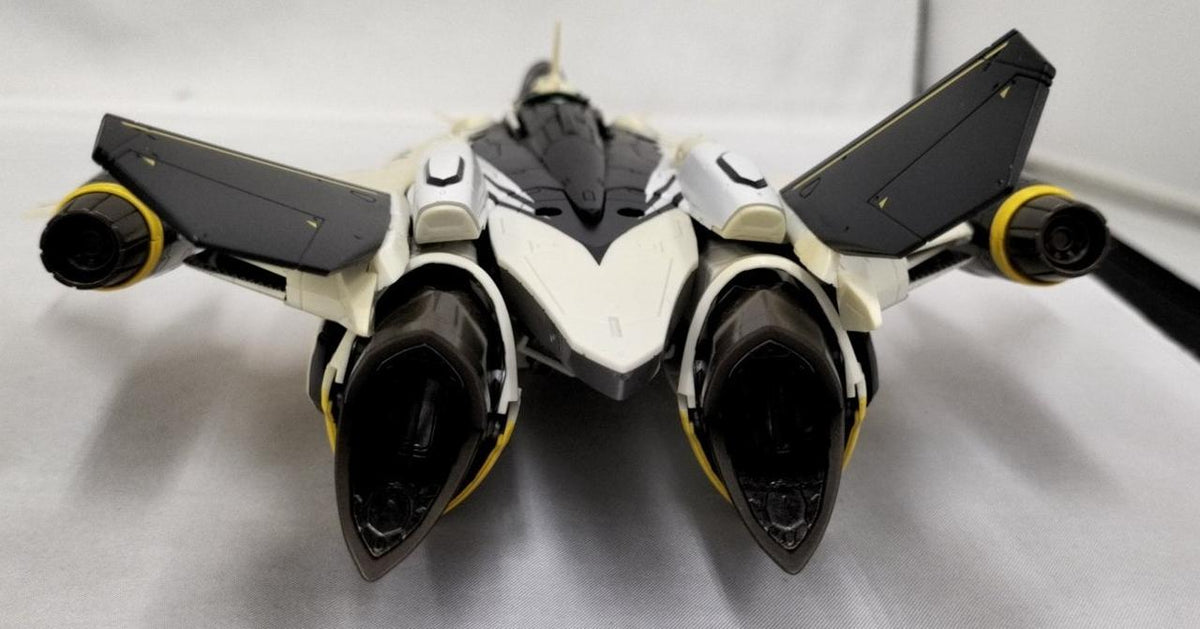 BANDAI DX Chogokin Macross YF-29 Durandal Valkyrie