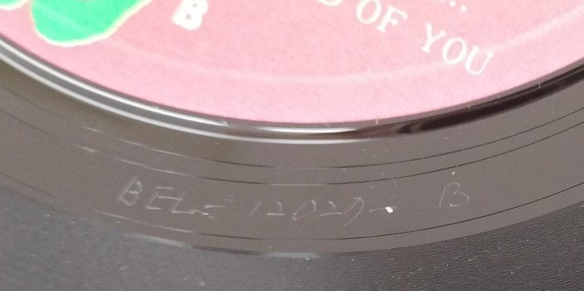 Selfish Records LIP CREAM CLOSE TO THE EDGE / Crisis