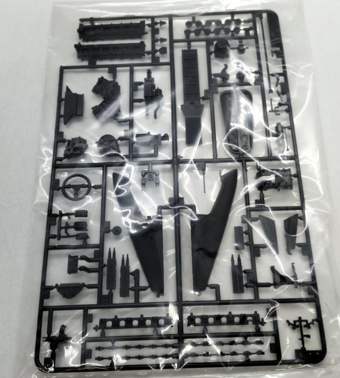 TAMIYA Plastic Model McLaren MP4/6 HONDA - Banzai Thrifting | BanzaiHobby