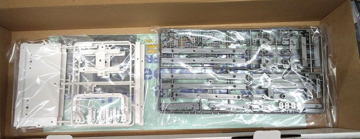 Tamiya 3-Axle Reefer Semi-Trailer for Trailer Trucks - Banzai Thrifting | BanzaiHobby