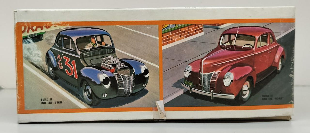 AMT 1/25 1940 FORD CUSTOMIZING KIT 40 FORD DELUXE COUPE - Banzai Thrifting | BanzaiHobby