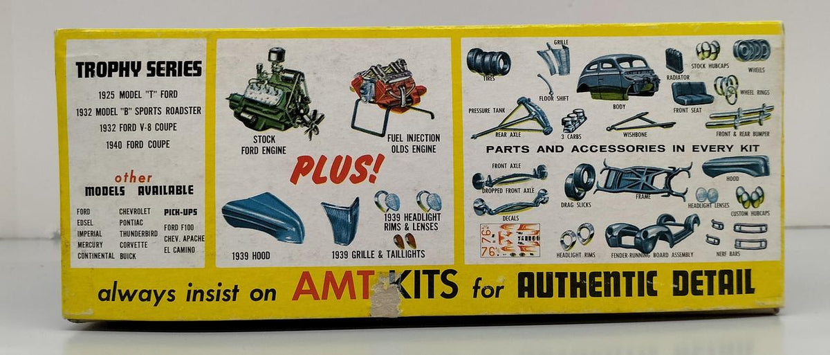 AMT 1/25 1940 FORD CUSTOMIZING KIT DELUXE TUDOR SEDAN - Banzai Thrifting | BanzaiHobby