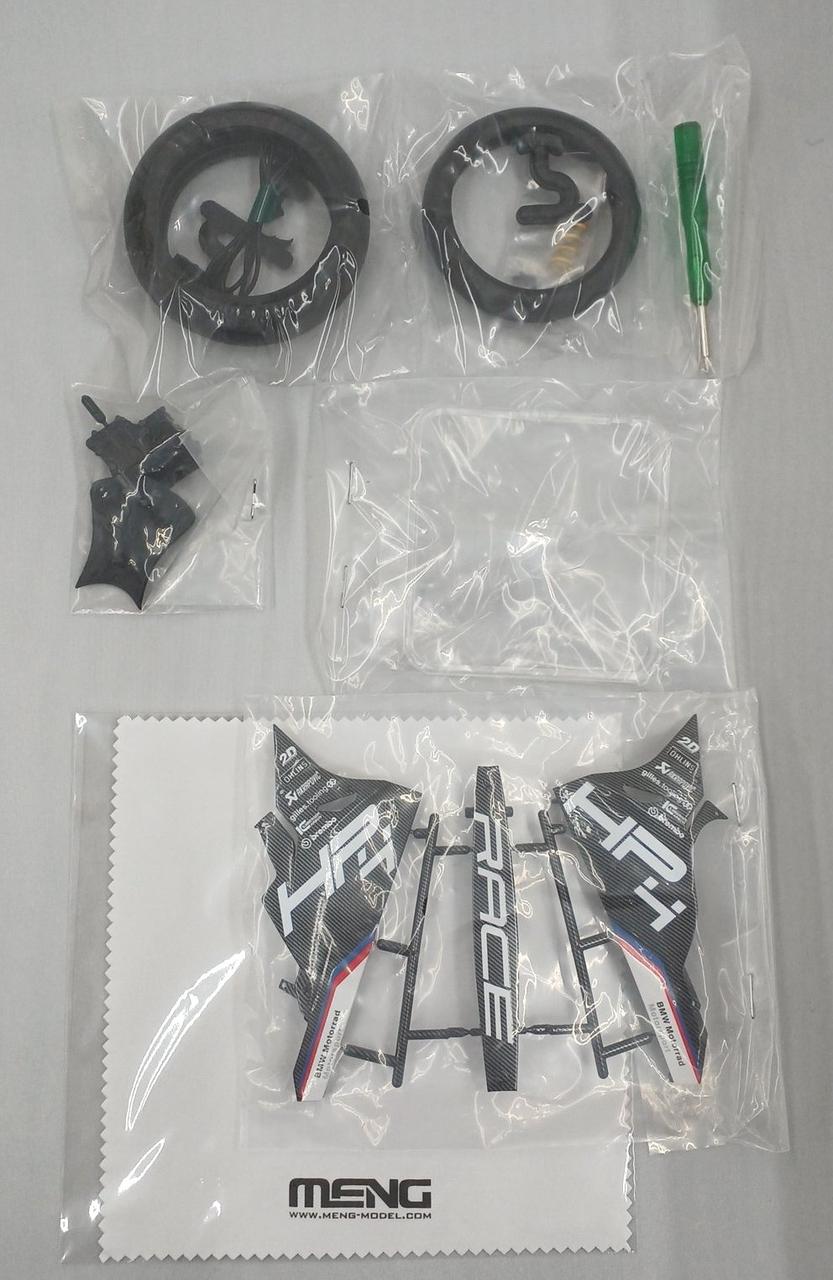 Monmodel 1/9 BMW HP4 RACE MMT-004S - Banzai Thrifting | BanzaiHobby