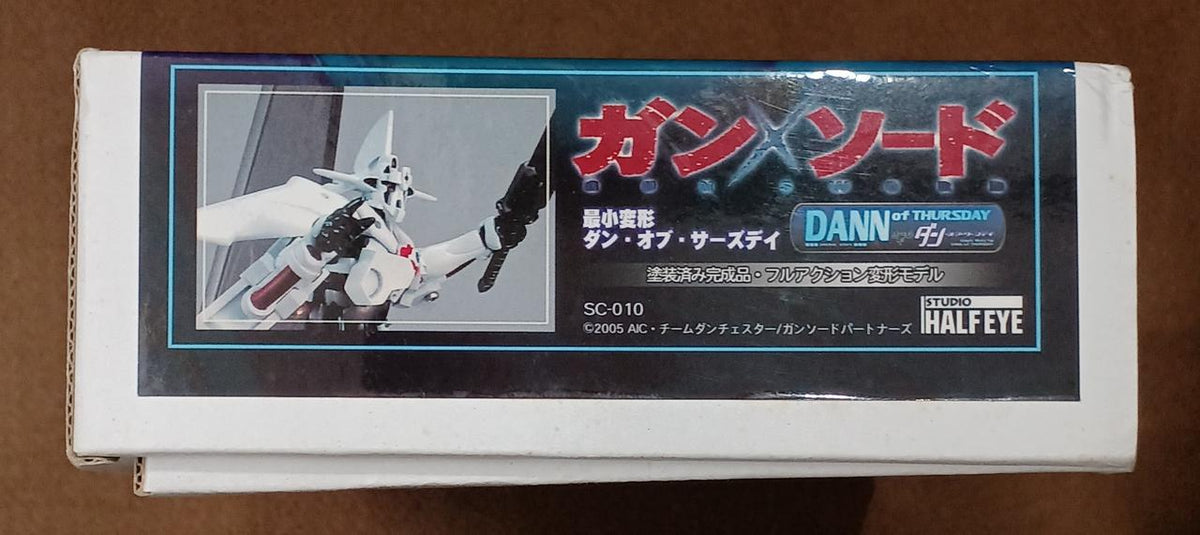 Studio Half Eye Minimal Transformation Dan of Thursday Minimal Transformation Dan of Thursday - Banzai Thrifting | BanzaiHobby