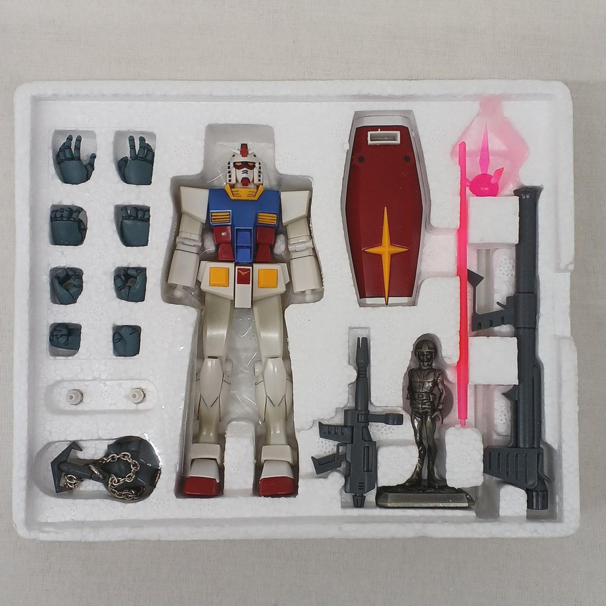 Bandai Chogokin GD-16 Mobile Warrior Gundam
