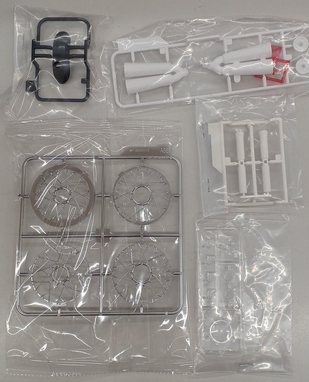 MENG MODEL 1/9 BMW R nineT Standard Edition - Banzai Thrifting | BanzaiHobby