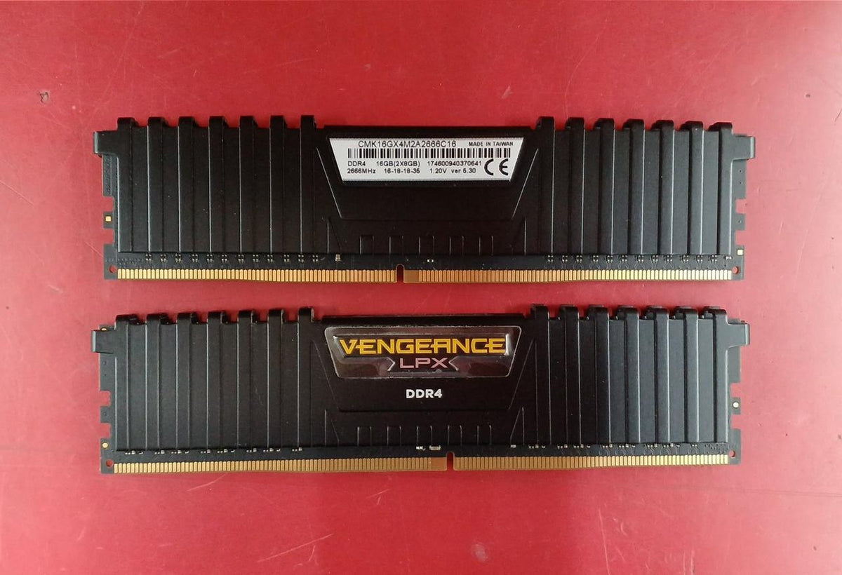 VENGEANCE DDR4-2666 8GB x2 CMK16GX4M2A2666C16