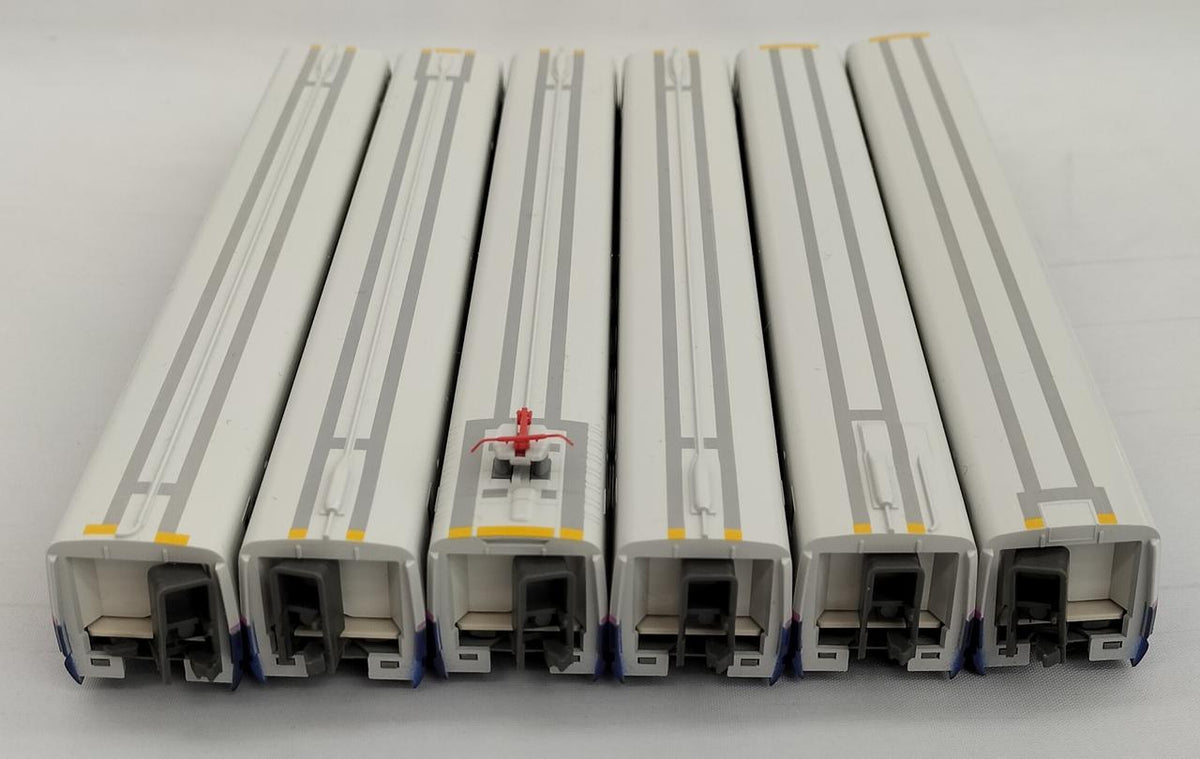 KATO E2 Series 1000 Tohoku Shinkansen Hayate 10-278 / 10-279